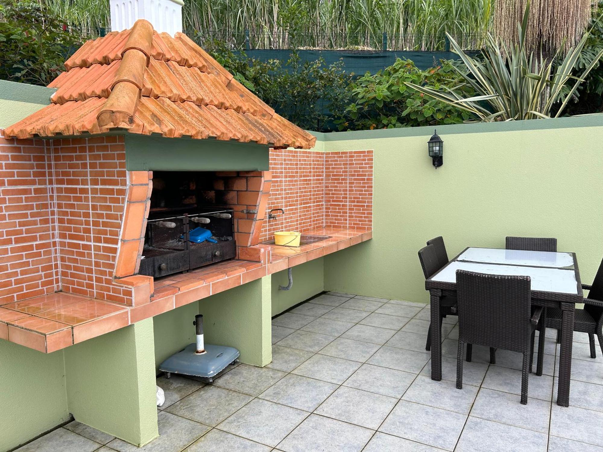 Hikers Haven Villa Sao Roque Do Faial Ngoại thất bức ảnh